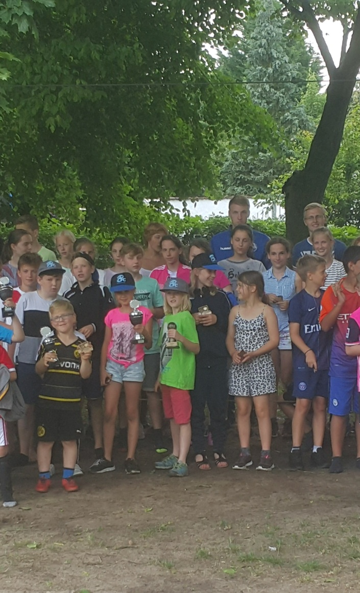 Ausstattung - Team 2010 - 1. Buchholzer FC