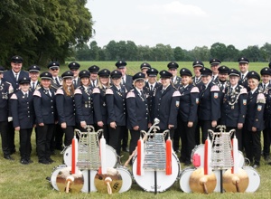 Neue Vereinsstandarte des Spielmannszuges Großenkneten