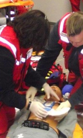 Defibrillator für Notfallhilfe des DRK OV Münzesheim