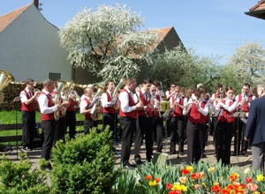 Neue Uniformen für den Musikverein Weitenung