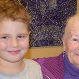Generationsübergreifendes Miteinander - Kinder und Senioren in Bewegung