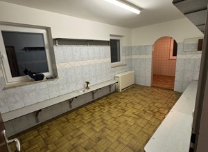 Sanierung der Sanitäranlagen/Kabinen im Altbau des TSV Ulbering