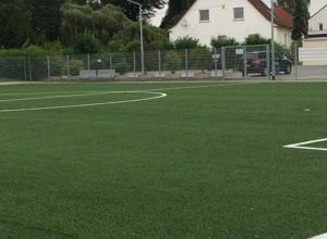 Beleuchtungsanlage Klein-Kunstrasen-Sportplatz