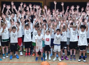 Neue Trikots für unsere Basketball-Jugend – Gemeinsam ein starkes Team