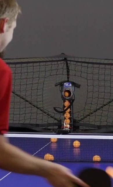Beschaffung eines Tischtennisroboters mit Zubehör für das Jugendtraining