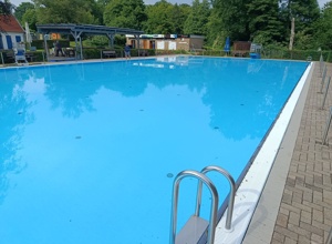 Reparatur von technischen Anlagen im Freibad Lenzinghausen