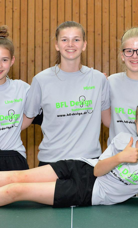 Trainingsanzüge für SV Bergheim, Abt. Tischtennis