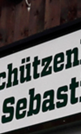 Auf´s Dach steigen für eine sichere Zukunft