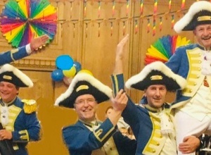 Statt-Wache mit eigenen und neuen Uniform
