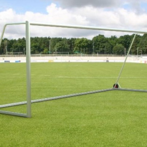 Neues Fußballtor