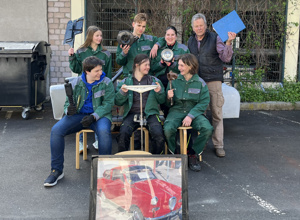 Oldtimer AG: Schüler lernen schweißen (Jenaplan-Schule Würzburg)