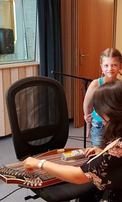 Unterstützung frühmusikalischer Musikpädagogik