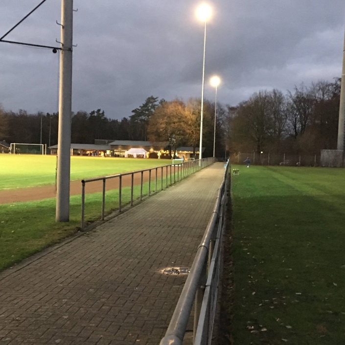 Flutlichtanlage Waldstadion SVD