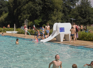 Freibadrutsche