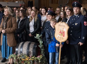 Festkleidung zum 150-jährigen Gründungsfest der FF-Matting