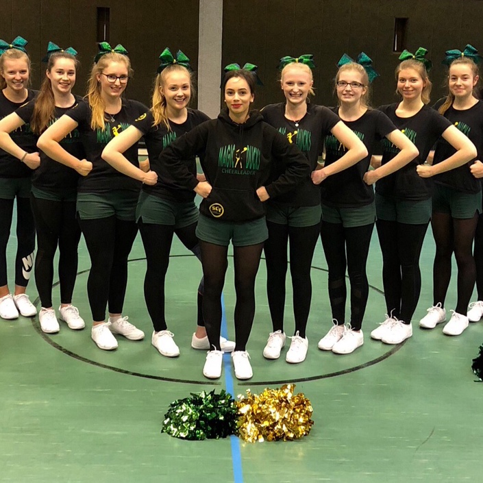 Magic Ducks Cheerleader  Uniformen