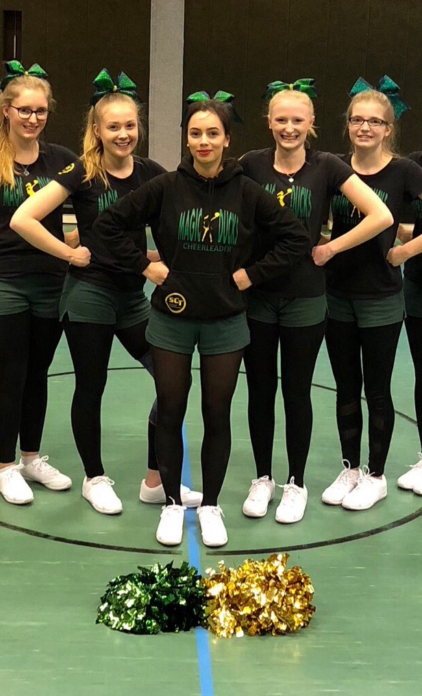 Magic Ducks Cheerleader  Uniformen