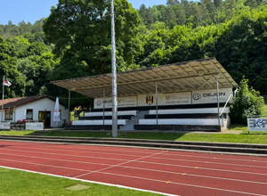 Sanierung der Tribüne im Albeck-Stadion