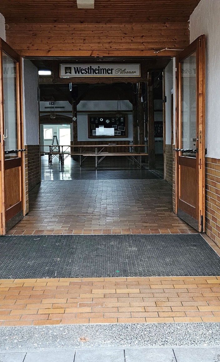 Sanierung Eingangsbereich Schützenhalle Thülen