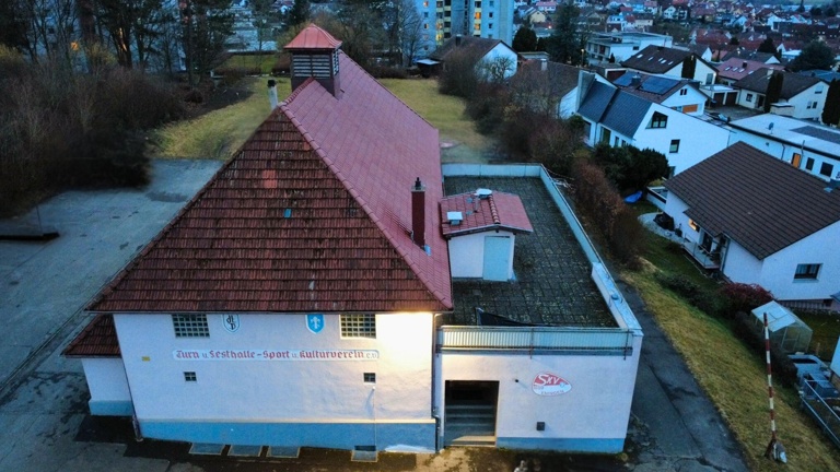 Sichere &amp;amp; nachhaltige Dachterrasse beim SKV Eningen
