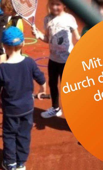 Bau eines Kleinfeld-Tennisplatzes