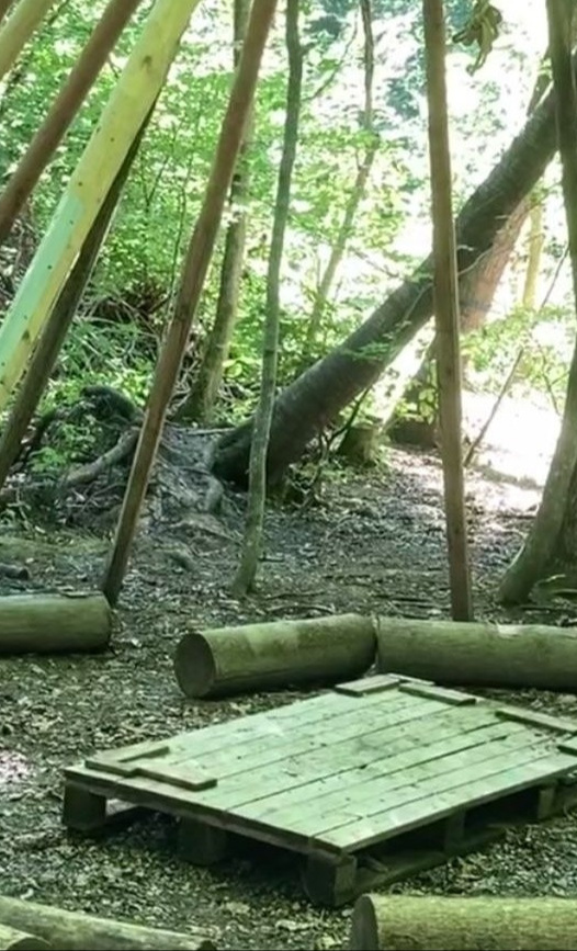 Tipi-Dach für den Waldkindergarten