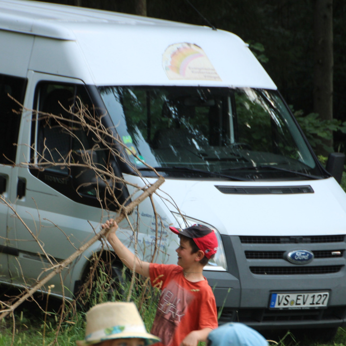 Neuer Jugendbus für Evang. Jugend i. Kirchenbezirk