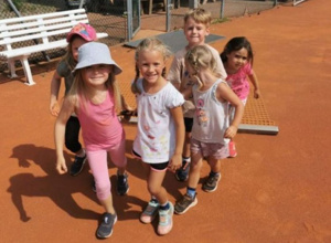 Neubau eines dritten Tennisplatzes