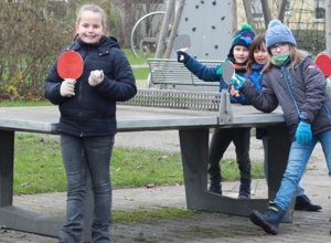 Gemeinsam aktiv: Eine Tischtennisplatte für mehr Bewegung