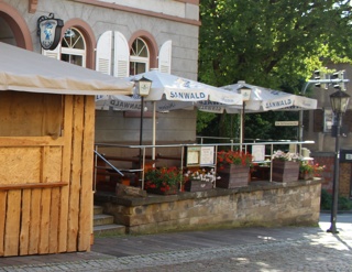 Logenplatz für den Peter und Paul Festumzug