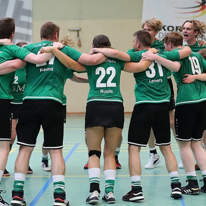 Neue Trikots für die Korfball-Jugend des TuS Schildgen