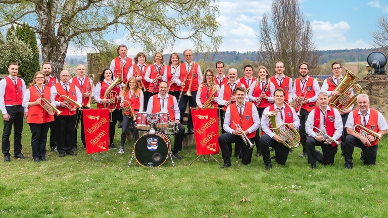 Zeit für neue Uniformen!