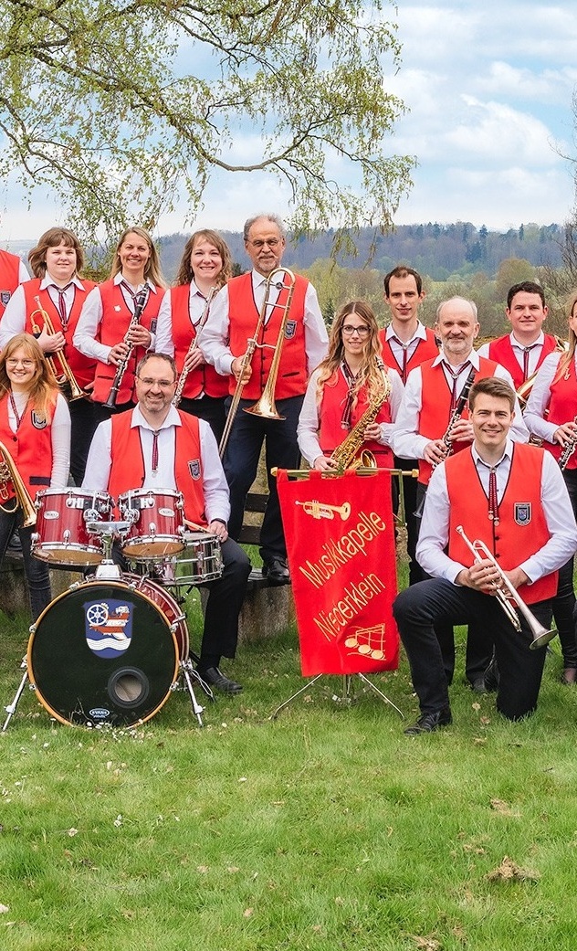 Zeit für neue Uniformen!