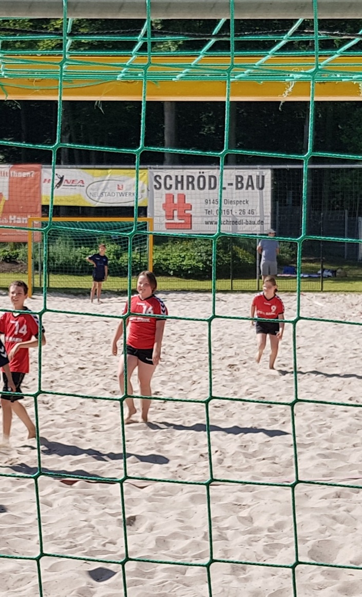 Neuer Beachsand im Waldbad