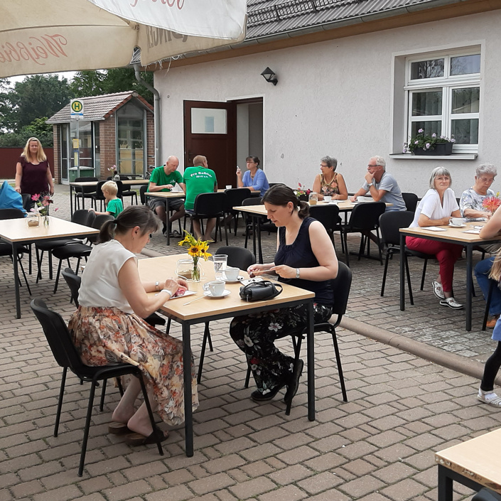 Ein neues Vereinszelt, Bänke und Tische für unseren Kulturverein!
