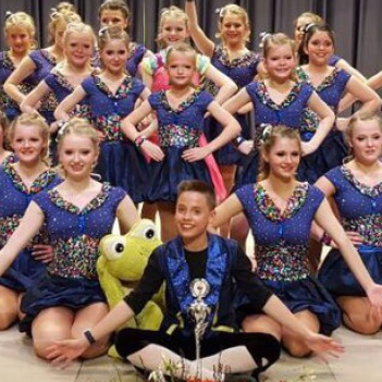 Anschaffung neuer Tanzstiefel für die Tanzgruppen der Karnevalsgesellschaft