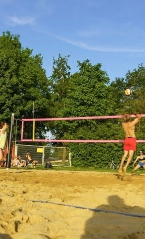 Audio-System für Beachvolleyball-Anlage