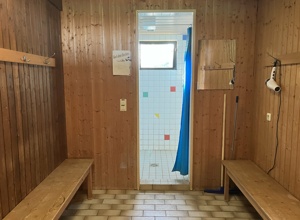 Sanierung der Damen- und Herrenumkleidekabine