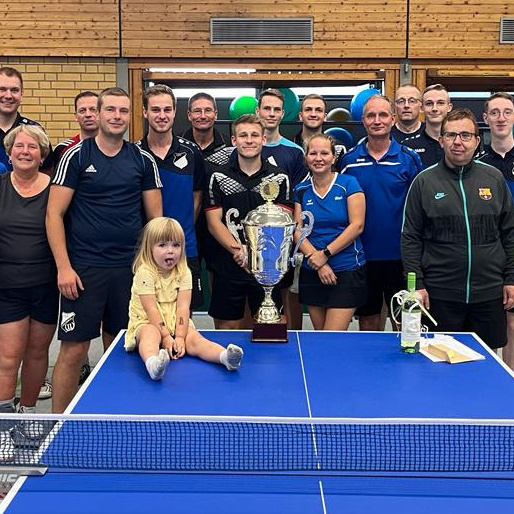 Volksbank: Neue Trikots & Zubehör Tischtennissparte TSV Kirchbrak