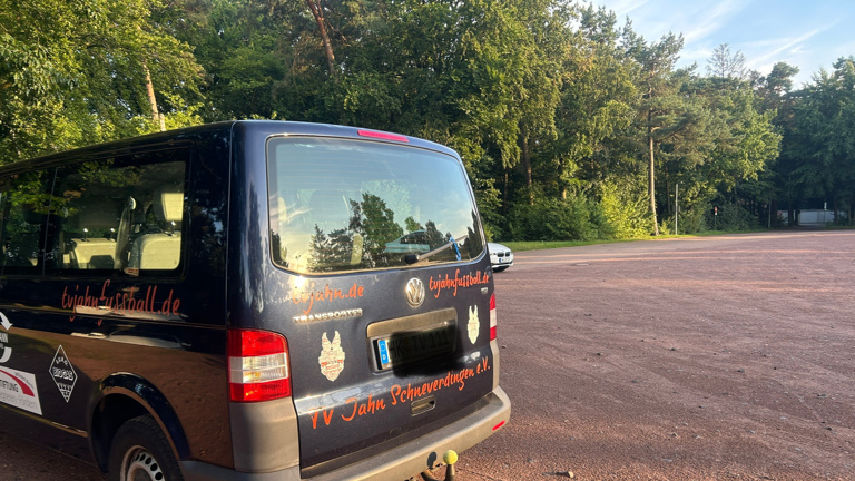 Unsere Jugend benötigt einen neuen Bus