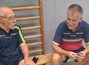 Ein Verein - viele Teams: Neue Trikots für den TTC Karla