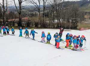 Gemeinsam unterwegs! Neuer Bus für den Skiclub Miesbach