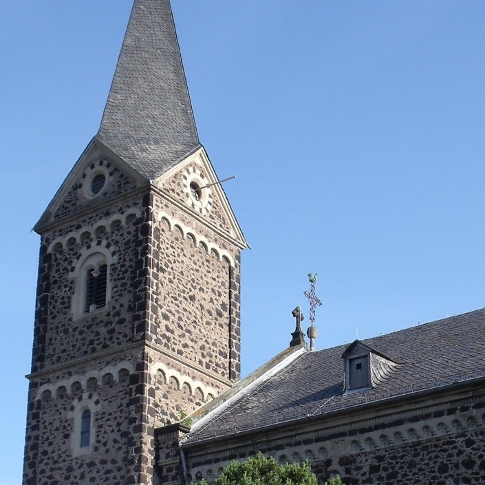 Erneuerung Kirchendach