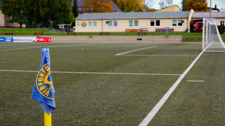 Dachsanierung am Sozialgebäude Beyerstraße