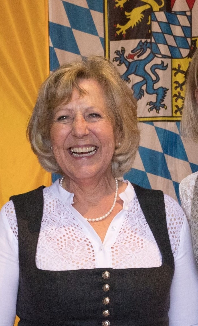 Festkleidung zum 150-jährigen Gründungsfest der FF-Matting