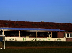 Neue Fußballtore für die Jugend und die Senioren des TuS Ampen