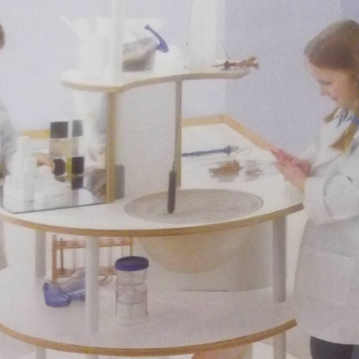 Ein Experimentiertisch für die Kita Amecke