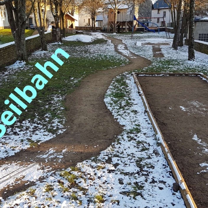 Neugestaltung Eisenspielplatz Badem