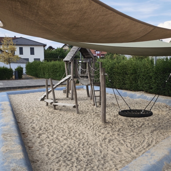 Gemeinsam für Hatzbachs Kinder: Spielplatz wächst