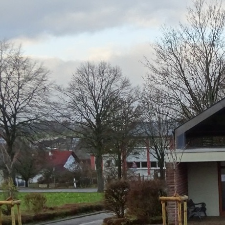 Beschaffung von Sitzbänken für den Friedhof